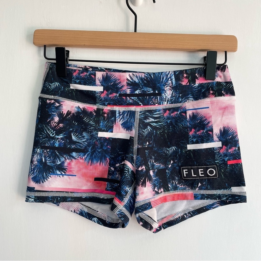 FLEO Workout Shorts 3in Inseam Blue Pink Black Stretch XS